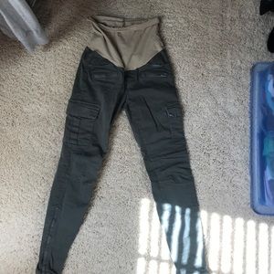 J Brand green cargo maternity pants size 27